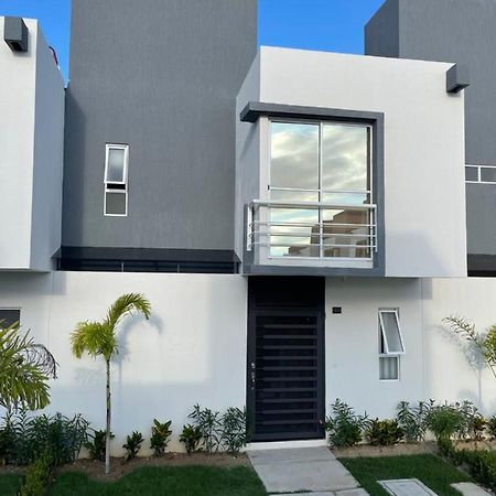 Casa Comoda Con Piscina Naranjo Luaran gambar